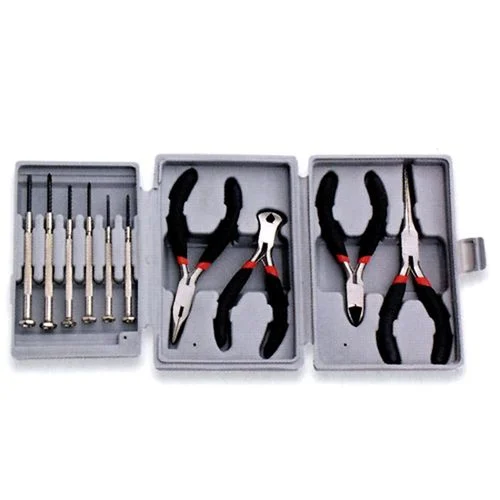 10 PIECE TOOL SET