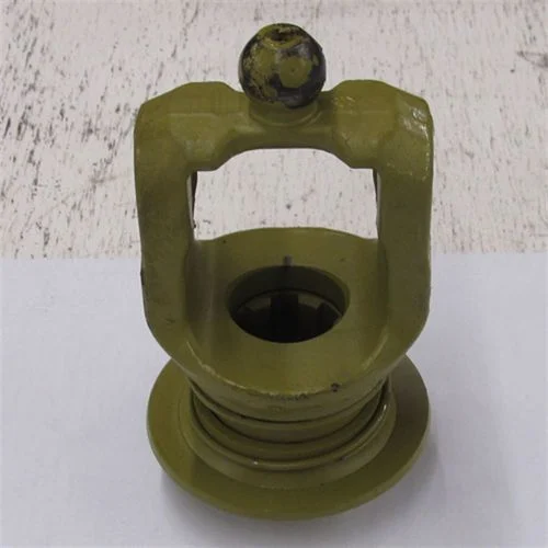 1004875 #4 MPC 1 3/8 X 6 SPLINE YOKE FOR