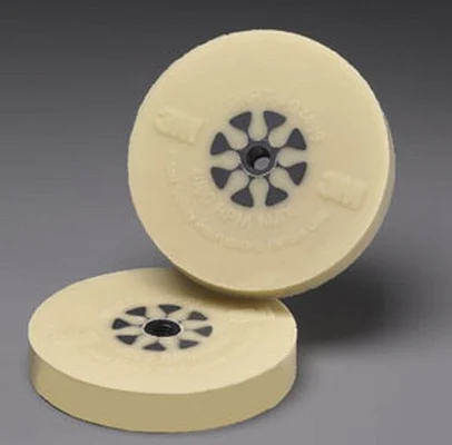 3M 4" X 5/8" Stripe Off Wheel (7499)