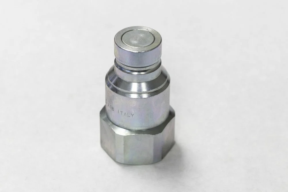 Coupler, Male Flat Face, 3/4" Body, 3/4" Oring #12 (Kubota 75-3)