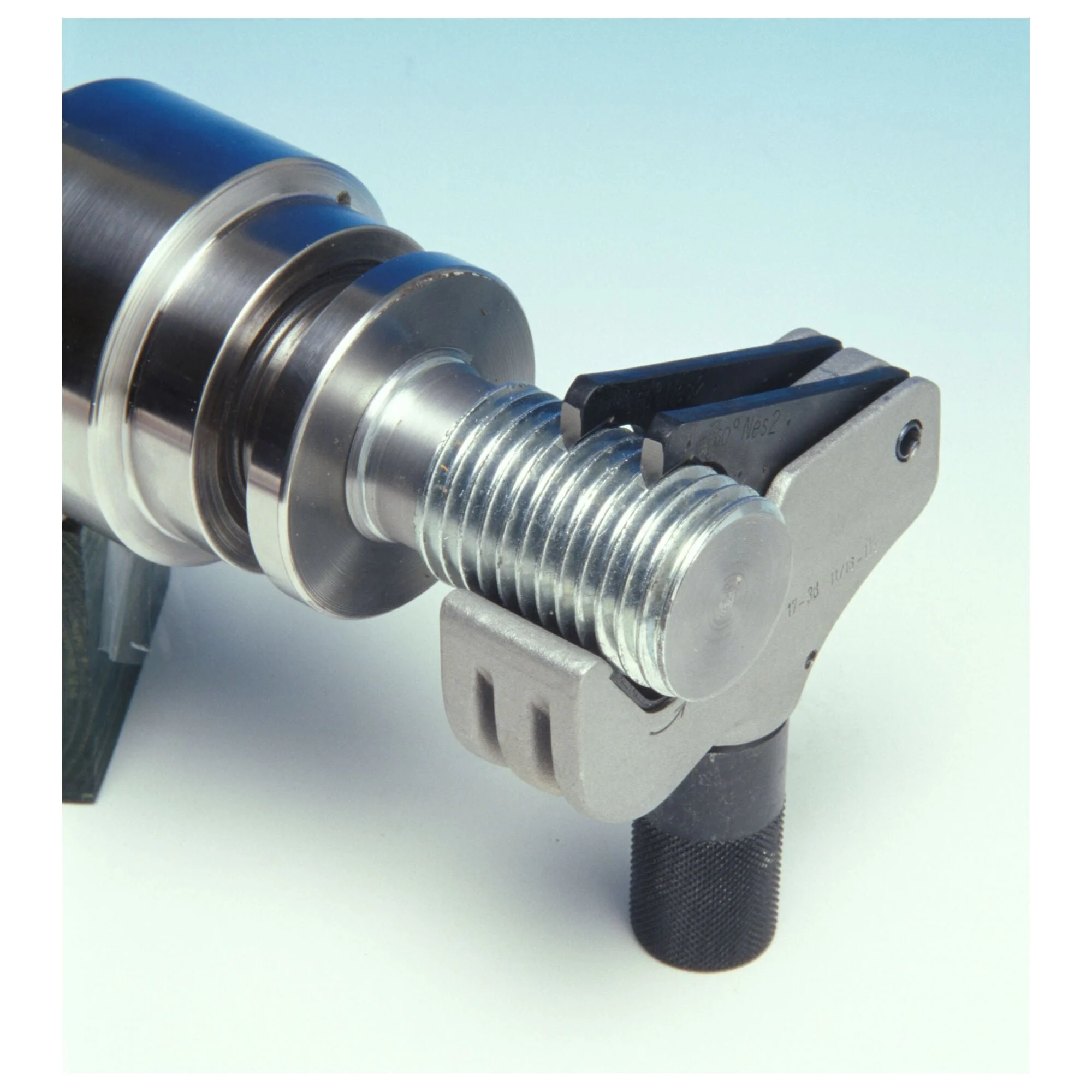 External Thread Repair Tool 11/16" - 1-1/2"