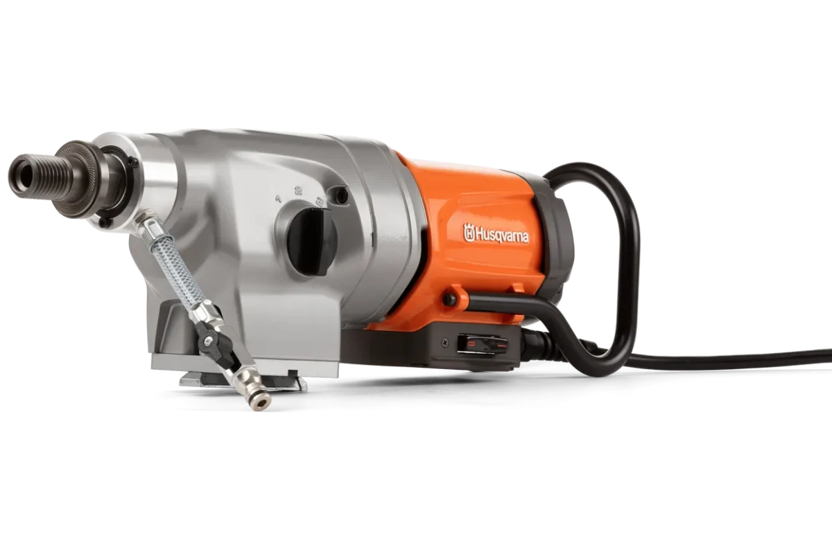 Husqvarna DM 430