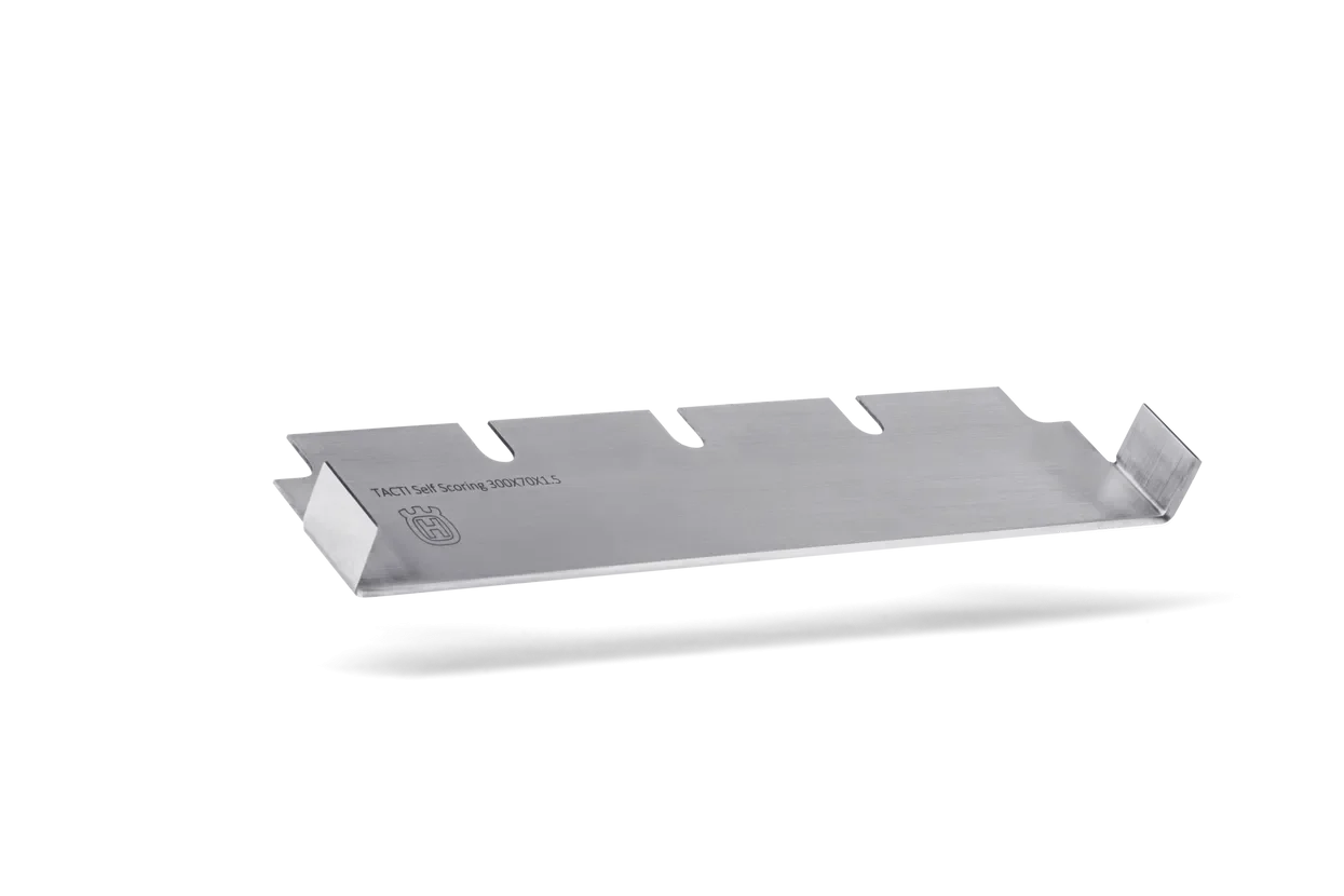 Husqvarna TACTI-SCRAPE™ Self-scoring blades
