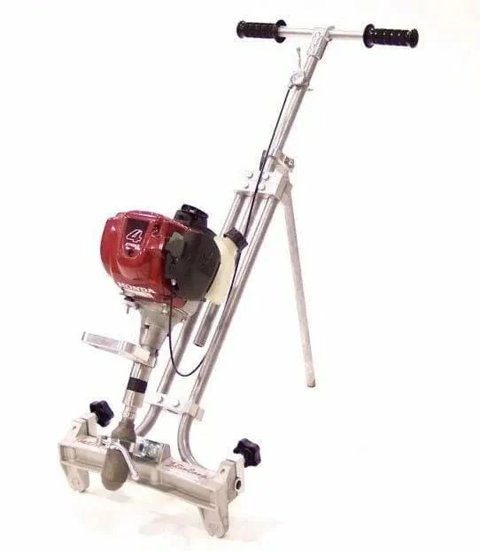 Multivibe CH350 Cross Handle Screed