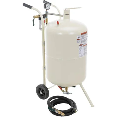 Shop Fox 20-Gallon Portable Sandblaster with Heavy-Duty Feed Hose (M1115)