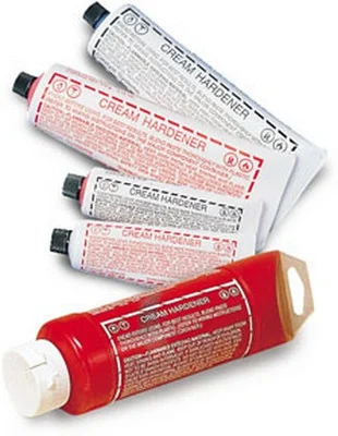 US Chemical And Plastics 2.75Oz Red Cream Hardener For Auto Body Filler (27007)